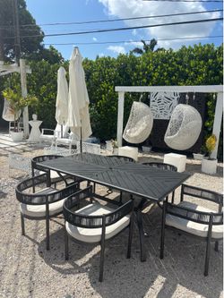 Outdoor Patio Aluminum Table with 6 Outdoor Patio Aluminum Chairs with Cushions