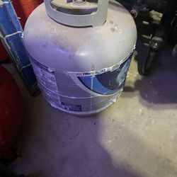 Tanque Con Gas Casi Lleno $40