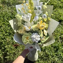 Crochet green peony and rose bouquet