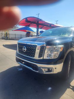 2017 NISSA TITAN  PK 4X4