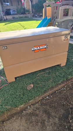 Construction metal lock box