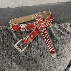 Women’s Belts Size XL