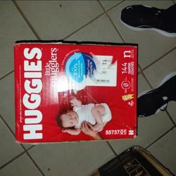 Brand NEW DIAPERS SZ NB-4T