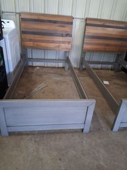 Nice Twin Bed Set