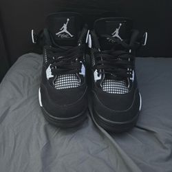 Air Jordan 4 Retro 'White Thunder' 