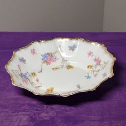 Vintage 5 1/2" Nut/Mints/Candy/Trinket Dish in Violets Pompadour Pattern by Royal Stafford Made in England