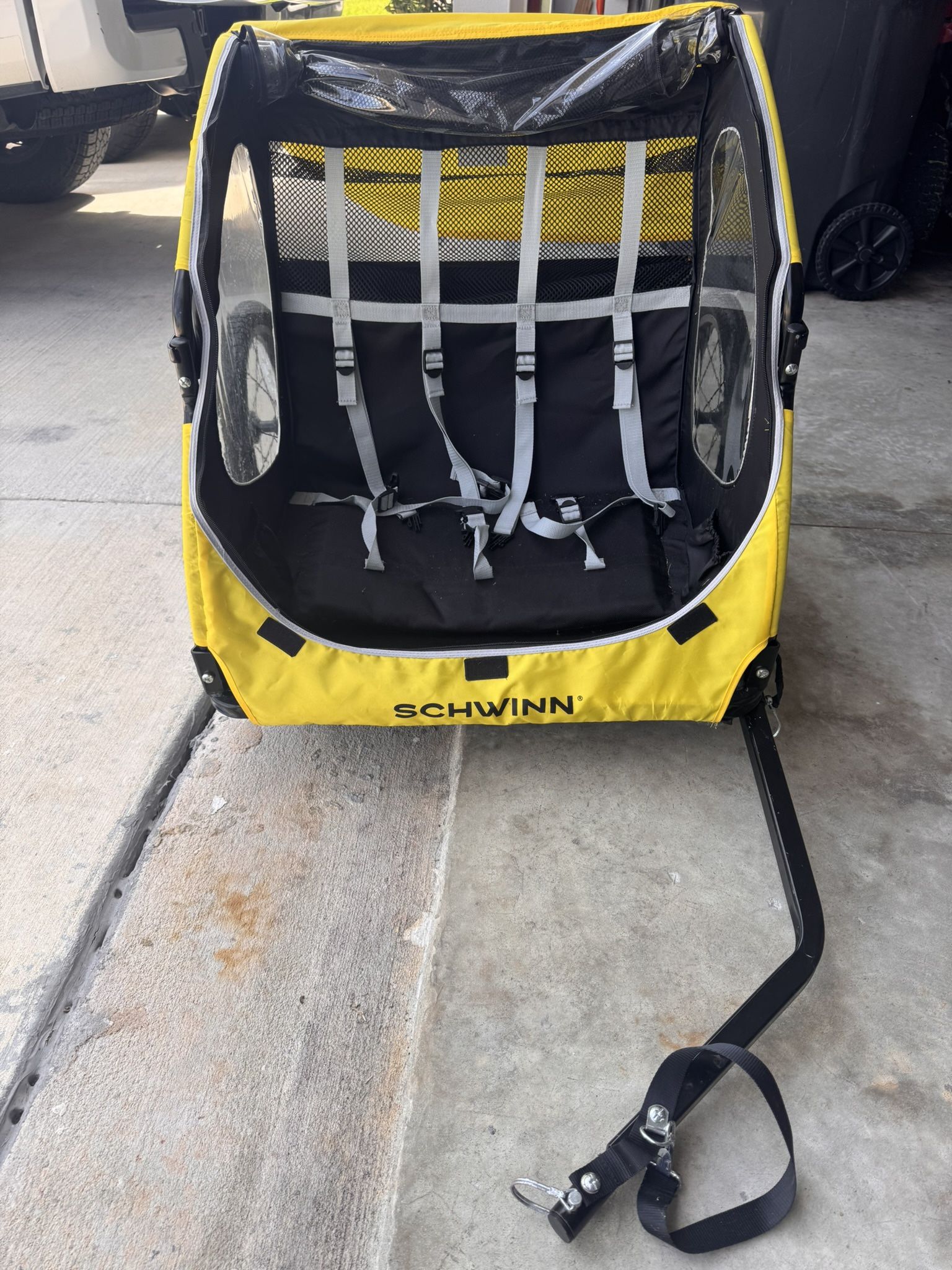 🚴♂️ Schwinn Double Bike Trailer – Smooth Rides for Kids & Pets!