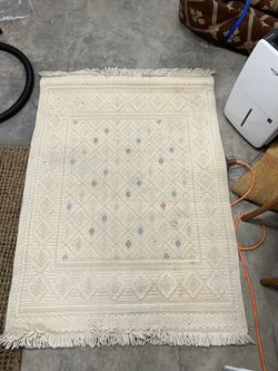 Beige Rug With Splash Of Color 