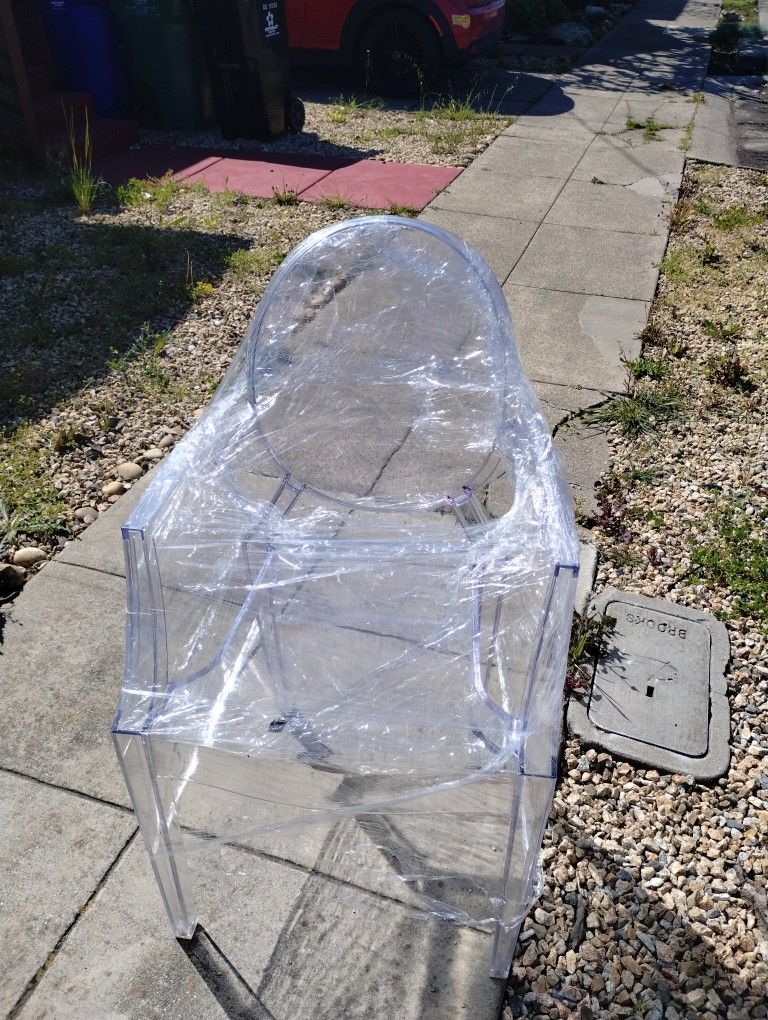 Ghost Chair Clear