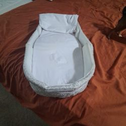 Baby Delight Snuggle Nest