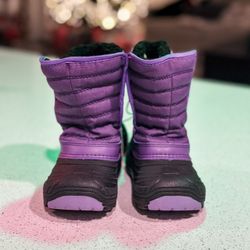NEW! Toddler Snow Boots Size 5