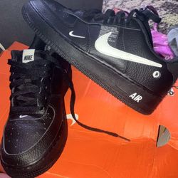 Nike A ir Force 1 Utility  LOW