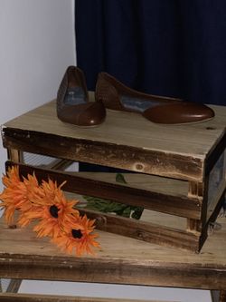 Brown Flats Dr. Scholls Memory Foam Size 8.5