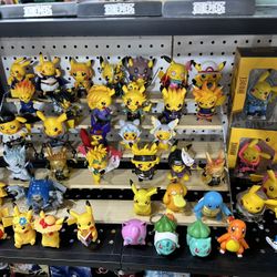 Pikachu cosplay lot