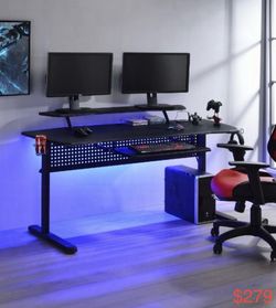 Gaming desk