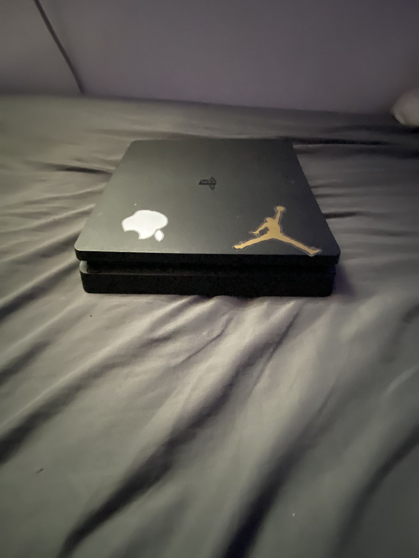 PS4 Slim