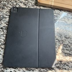 iPad Pro 12.9 Case With Keyboard 4th Gen 