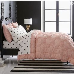 PBTeen Emily & Merritt Persian Petticoat Quit and Sham (Twin)