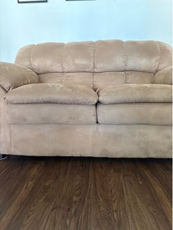$75 love seat , great for a small apartment or bedroom or office