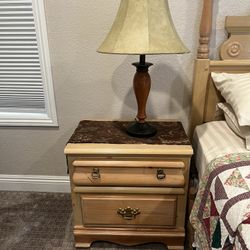 Elegant Queen/Full Size Bedroom Set