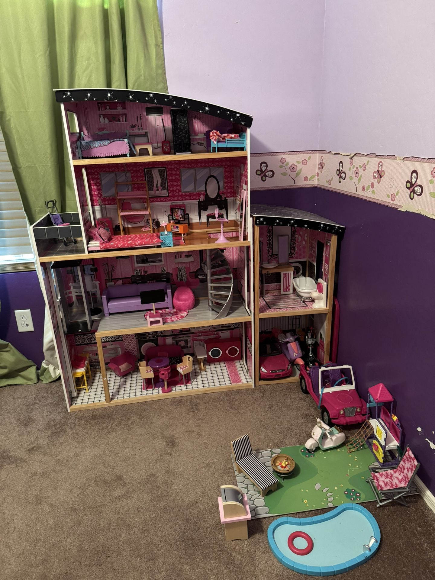 Barbie House/ Barbie Toys/ Accessories