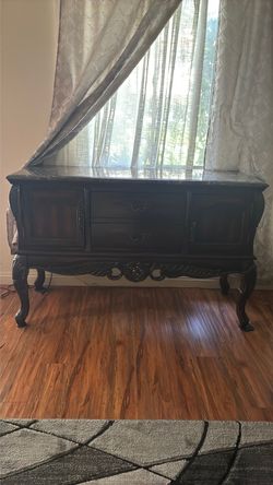 Console table
