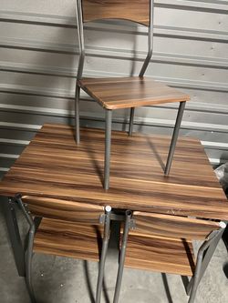 Dining Table and Chairs Set