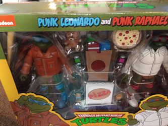 TMNT Punk Leonardo and Punk Raphael Action Figures