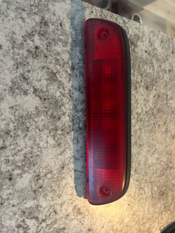 2005-2015 TOYOTA TACOMA THIRD BRAKE LIGHT REAR CENTER