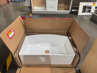 🚨 CLEARANCE DEAL – White Ceramic Farmhouse Sink! 🚨