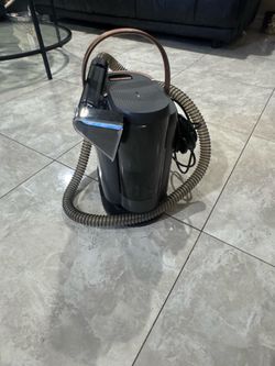 Carpet cleaner