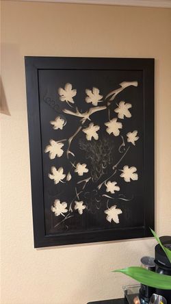 Metal grape vine decoration