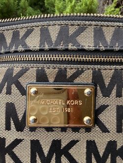 Michael Kors purse