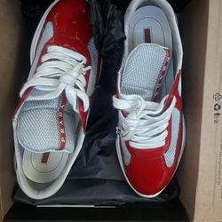 red prada cups size 40