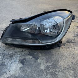 2011-2014 Mercedes C250 C Class Driver Side Headlight