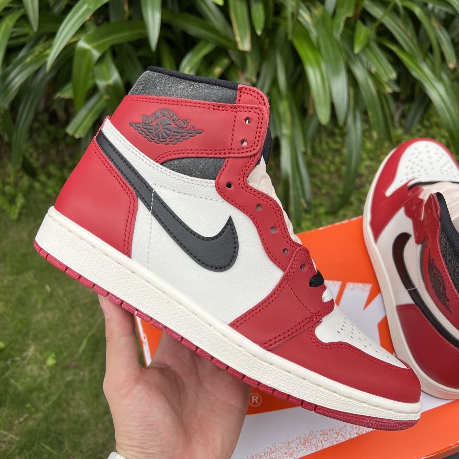 Jordan 1 Chicago