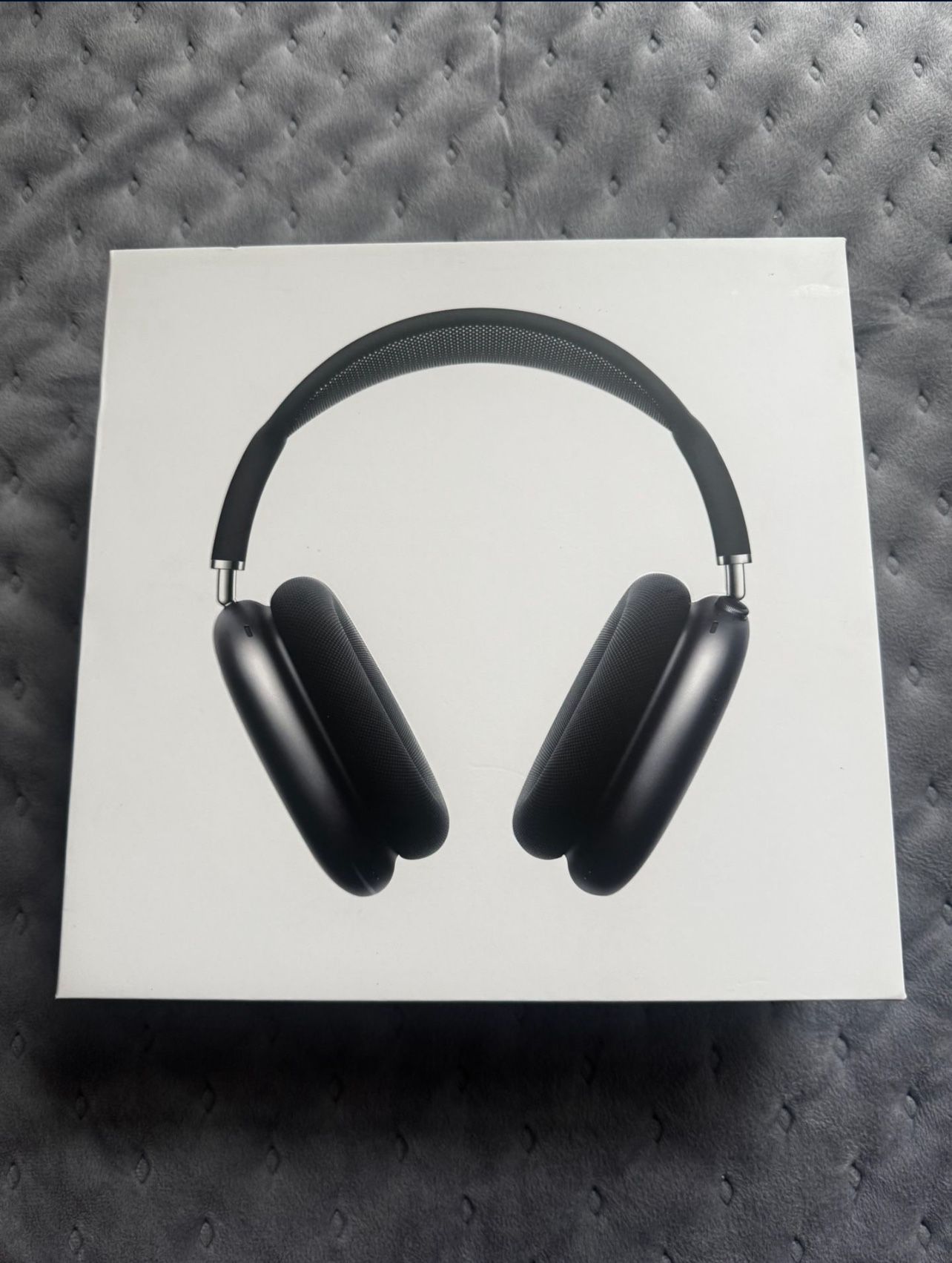 AirPod Max Midnight Bluetooth Headphones