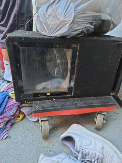 Car Subwoofer in Ported Speaker Box