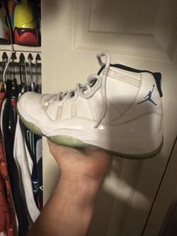 Tons Of Size 13 Sneakers. 