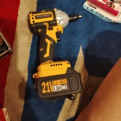 BAUSHLESS IMPACT WRENCH 