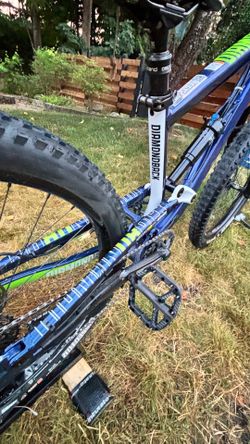 Diamondback full suspension mountain bike