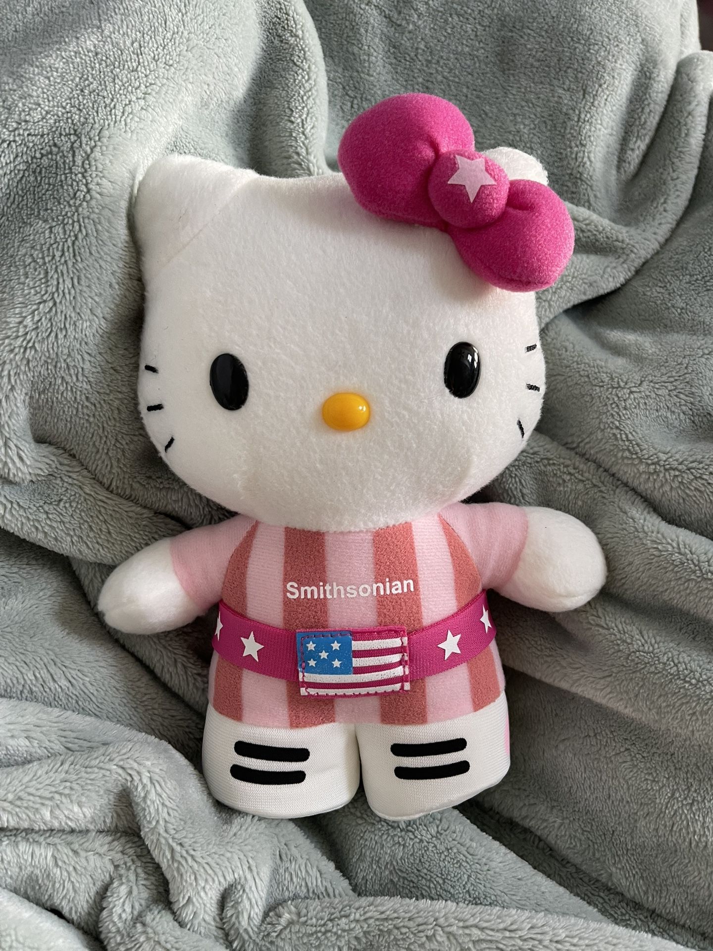 Hello Kitty Smithsonian astronaut Plush 8 Inch Sanrio
