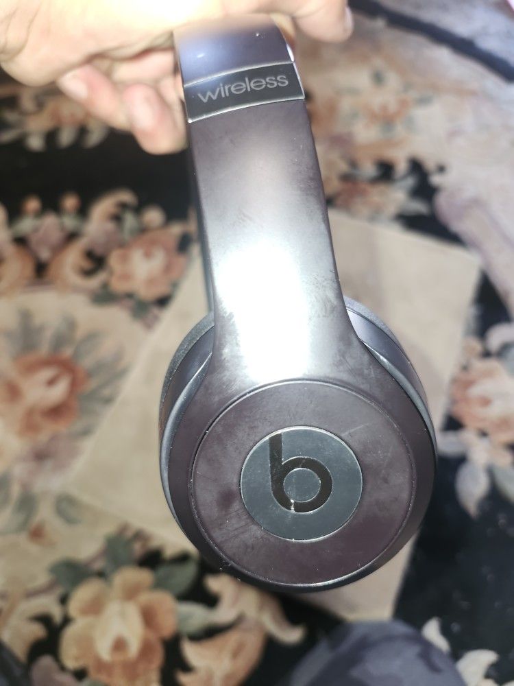 Beats Wireless Bt Headphones