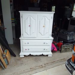 Girls Armoire Chest Of Drawers 