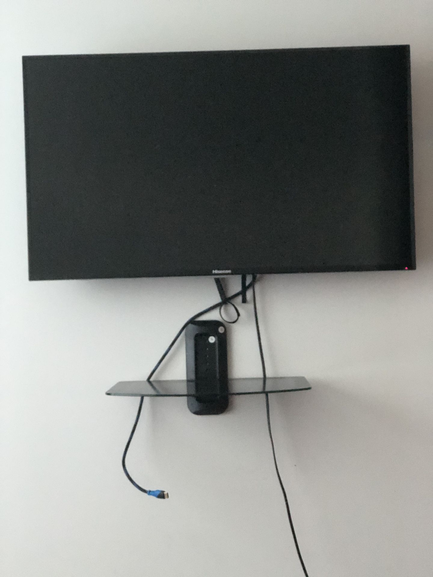 Hisense 32 inch smart TV