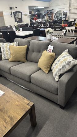 Sofa loveseat set