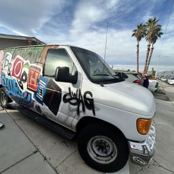 2007 Ford E-350