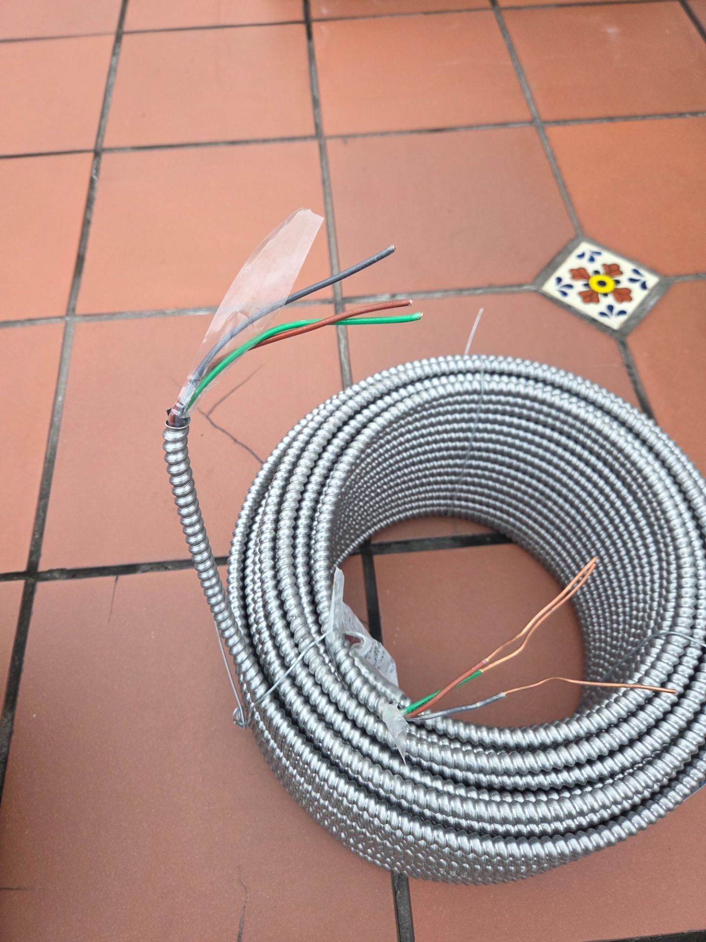 Mc cable 12/2 for high voltage circuit(brown, gray and green