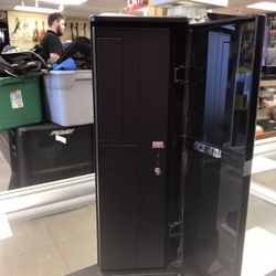 Desktop Tower 8gb Ram 120gb SSD No Wifi Card 