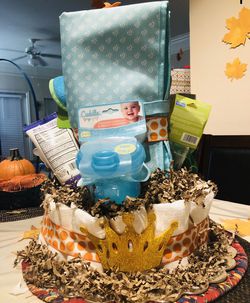 Baby Shower Diaper Cake for Sale in Houston, TX - OfferUp
